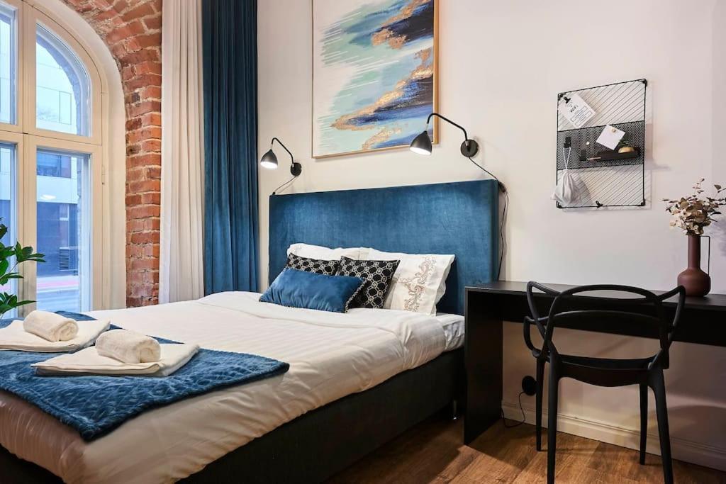 Urban-Glam City Centre Studio With A Gym And Terrace Tallinn Extérieur photo