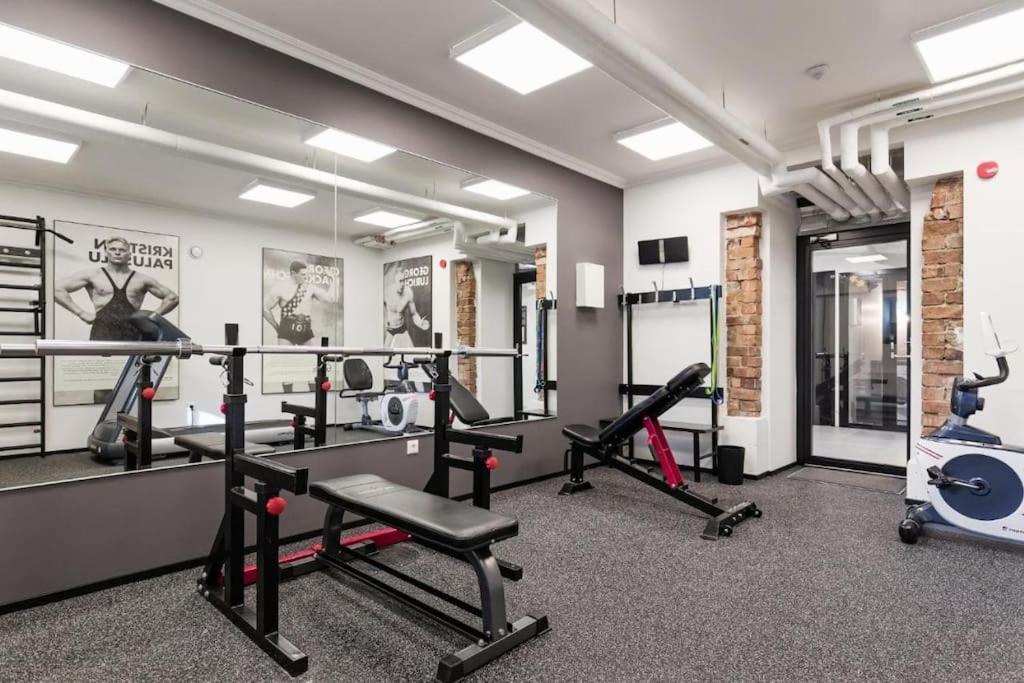 Urban-Glam City Centre Studio With A Gym And Terrace Tallinn Extérieur photo