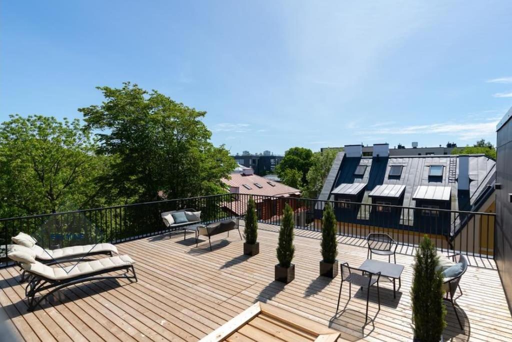 Urban-Glam City Centre Studio With A Gym And Terrace Tallinn Extérieur photo